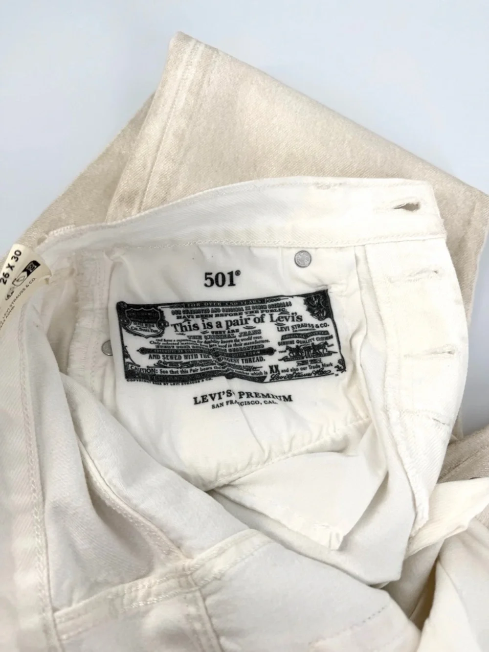 Levi's 501 90s Straight Leg Jeans in Metallic Off-White - Picture 7 of 15